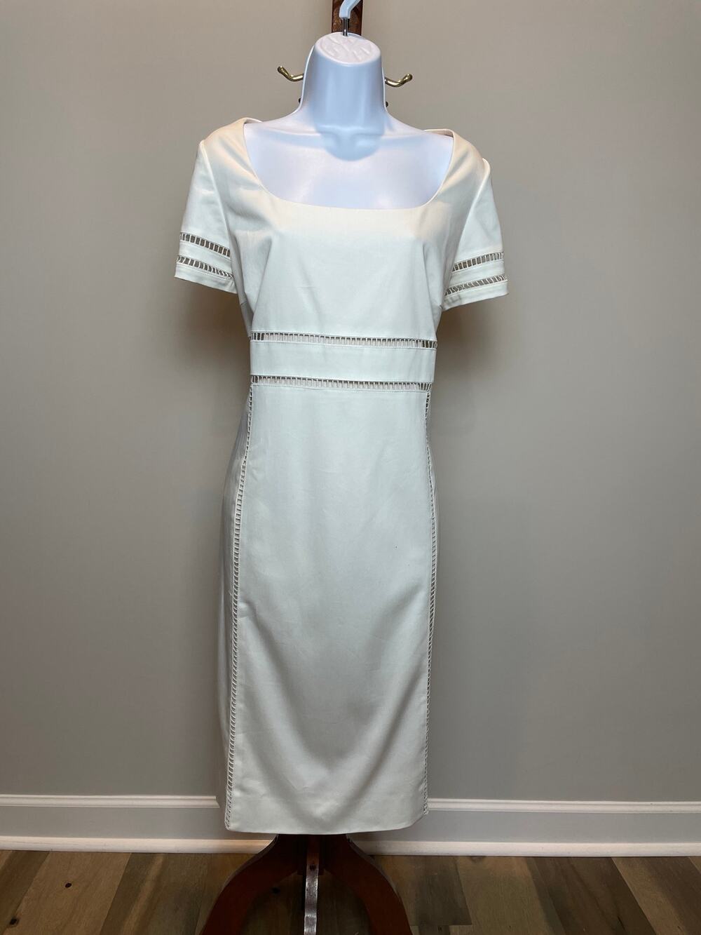 Tahari Arthur S. Levine Sheath Dress Size 16 White Textured Cotton Square Neck